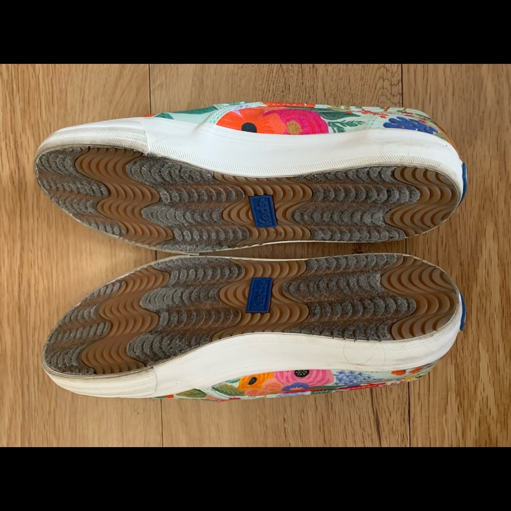🌸 🌺 Flower Pattern Keds - Picture 2 of 3